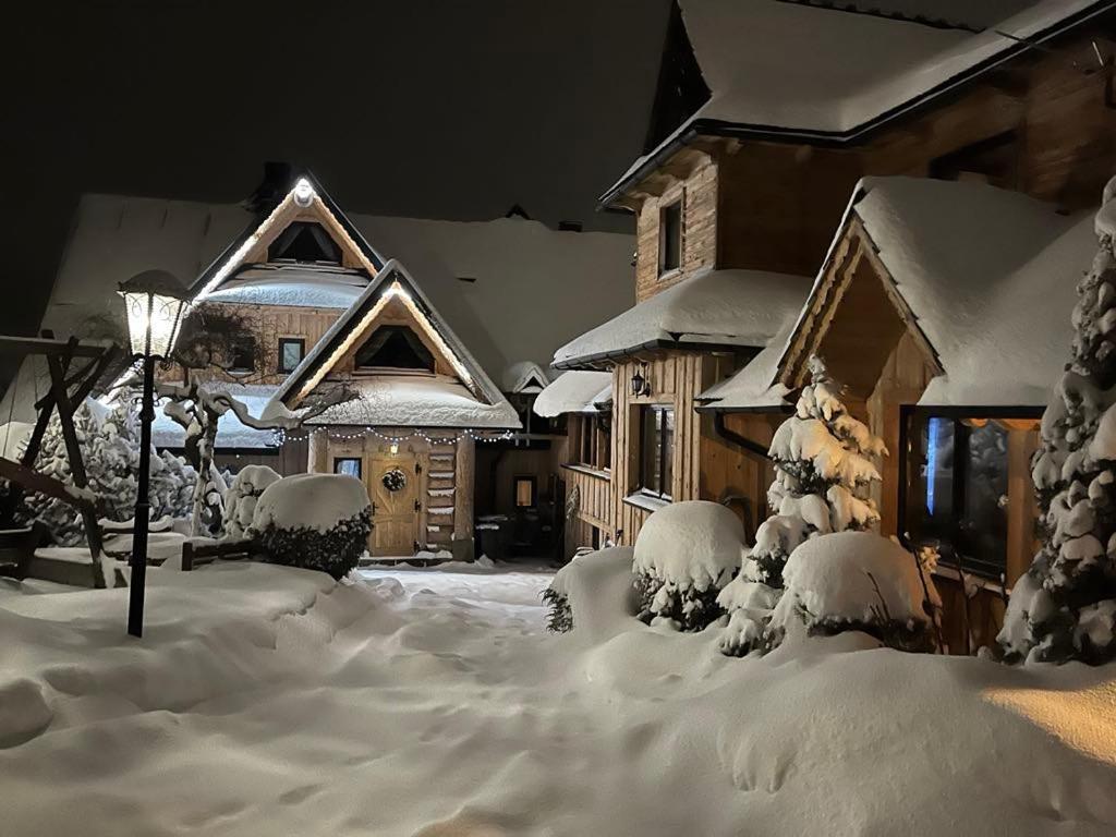 Pokoje Goscinne U Naglaka Willa Zab Exterior foto